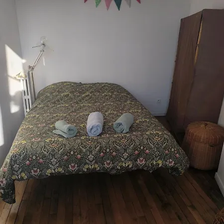アパート Apartment With Character パリ
